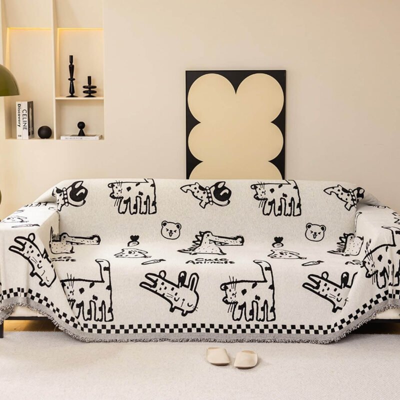 Cute Animal Pattern Skin-Friendly Chenille Doodle Sofa Cover, All-Season